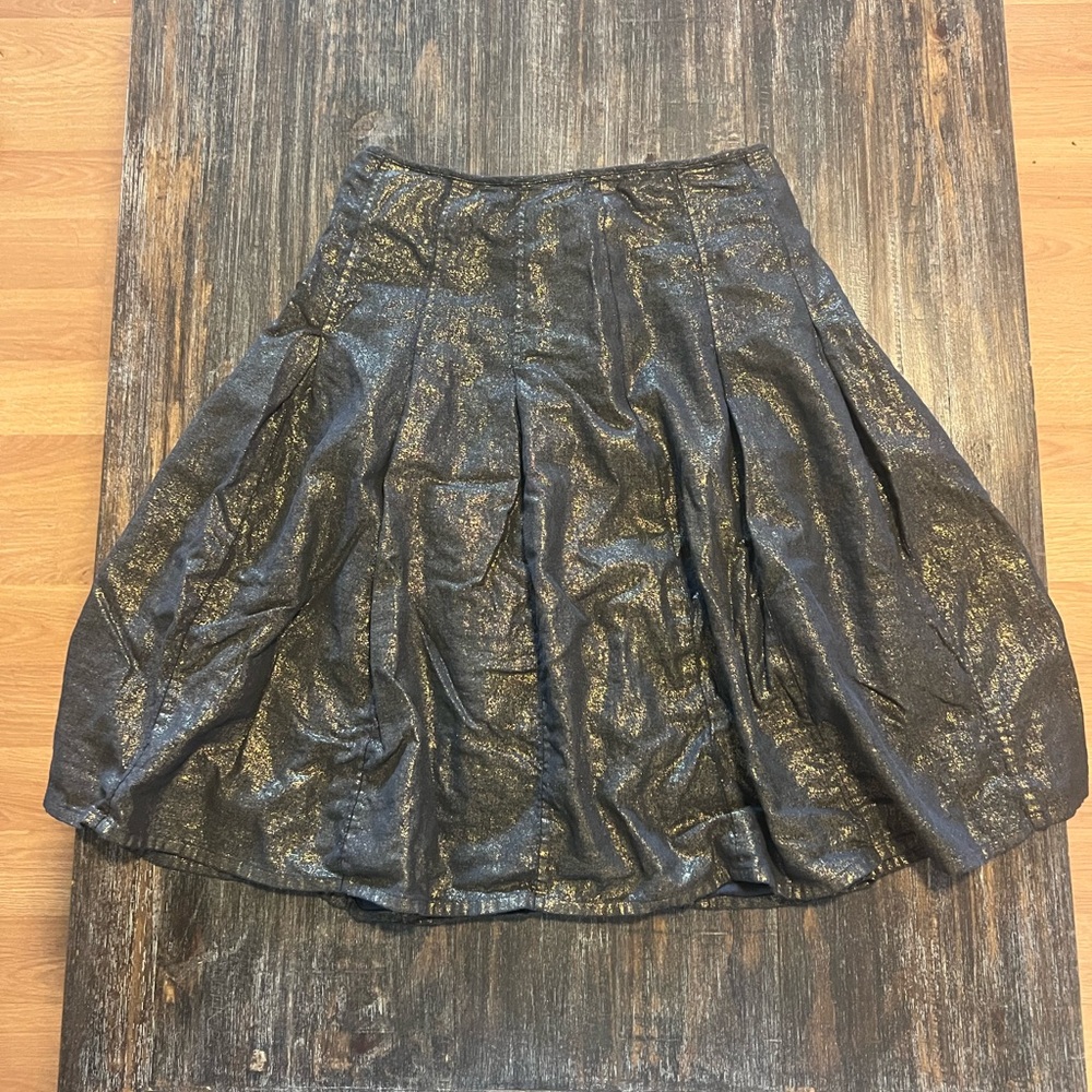 BCBGMaxAzria Shimmering Black and Gold A-Line Skirt